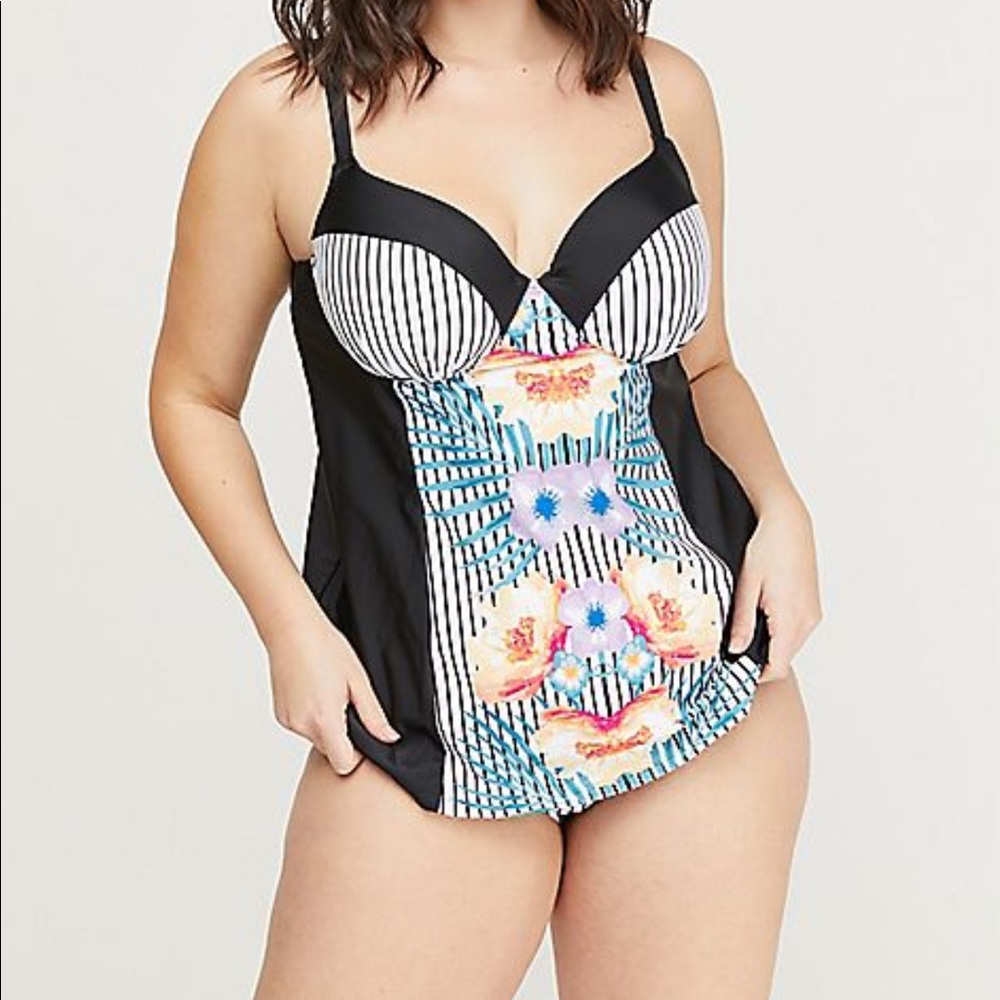Tankini Swimsuit Set Lane Bryant Cacique NWOT